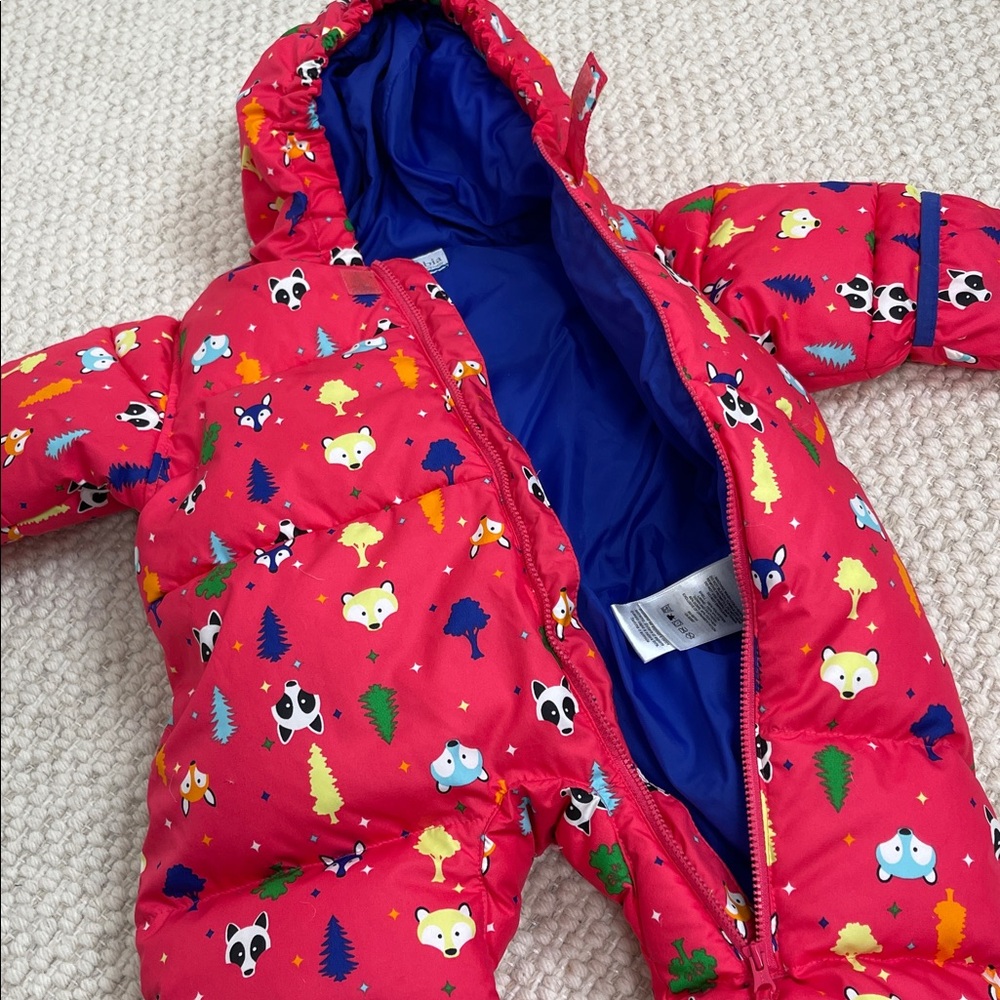 Columbia pink down puffer Snowsuit with Fun animal Print size 6 months - Picture 10 of 12